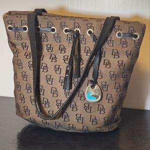 Vintage Dooney & Bourke handbag
